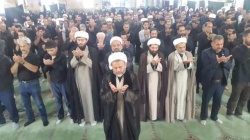 نماز باشکوه ظهر عاشورا در مسجدسلیمان برگزار شد +تصاویر