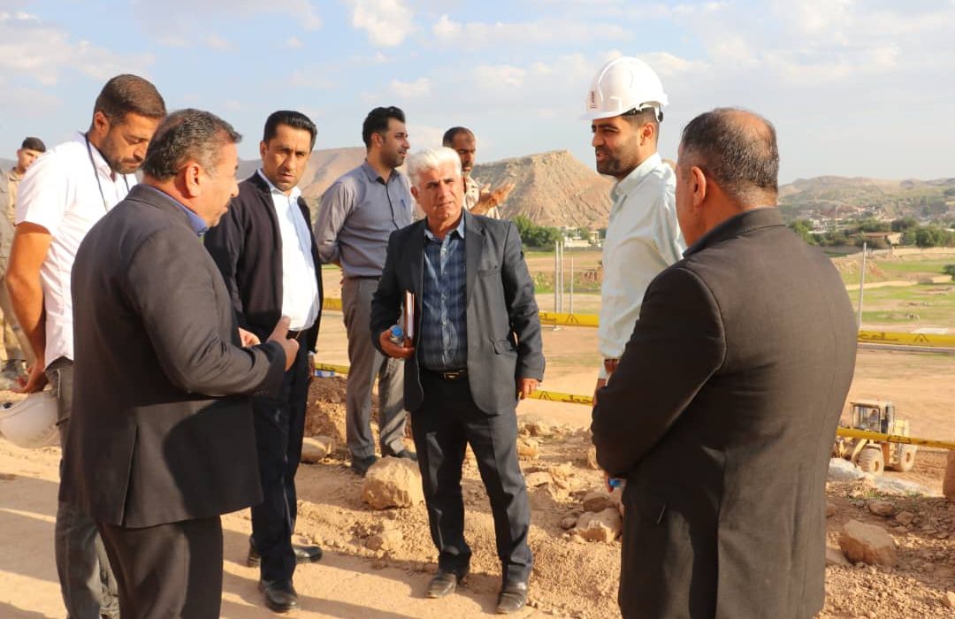 بازدید میدانی اعضای شورای اسلامی شهر مسجدسلیمان از پروژه جاده فرودگاه